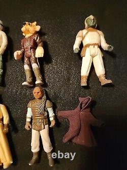 15 Vintage Star Wars Figures + Jawa Cloak Good Condition