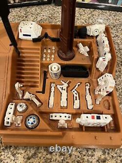 1979 VINTAGE KENNER STAR WARS DROID FACTORY PLAYSET With3RD LEG R2-D2