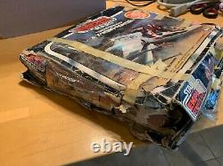 1983 Star Wars Vintage Battle Damaged X-Wing Fighter withpoor box & instructions