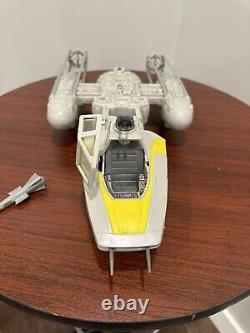 Kenner Star Wars ROTJ Y-Wing fighter Complete AND FIGURES Vintage 1983. READ