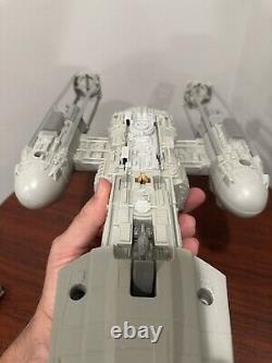 Kenner Star Wars ROTJ Y-Wing fighter Complete AND FIGURES Vintage 1983. READ