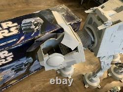 Lot with Figures Star Wars Imperial Walker AT AT 2010 Legacy Vintage Collection