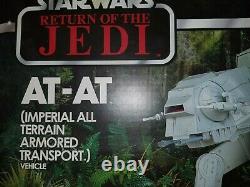 Star Wars Return Of The Jedi At-at Toys R Us Exclusive The Vintage Collection
