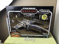 Star Wars The Vintage Collection Antoc Merrill's X-Wing Fighter with Action Figure