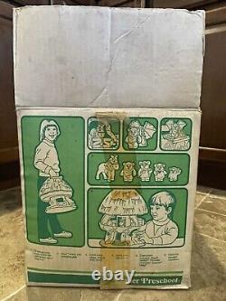 Vintage Ewok Family Tree Hut Playset with Box Kenner Star Wars 1984