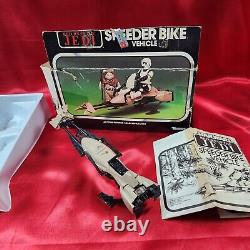 Vintage Kenner 1983 Star Wars ROTJ Speeder Bike Vehicle Complete With Box