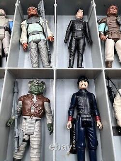 Vintage Kenner Star Wars Mini-Action Figure Collector Case With 12 Figures