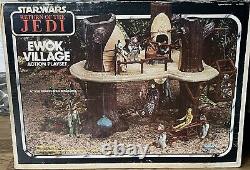 Vintage Kenner Star Wars Return of the Jedi Ewok Village Action Playset withBox