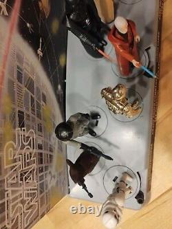 Vintage Star Wars Kenner Mail Away Stand 1977/1978 with Original Action Figures