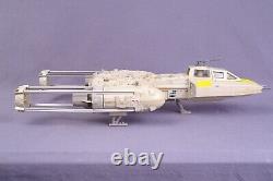 Vintage Star Wars Y-Wing Complete With 2-Part Bomb Electronics & Motor Works